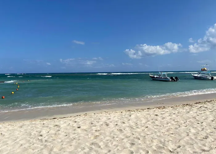 Departamento 6, Country Home, Con Muelle De Pesca, Club De Playa, Alberca, Cenote Y Campo De Golf, Contrata Day Pass Bahia Principe * Tulum